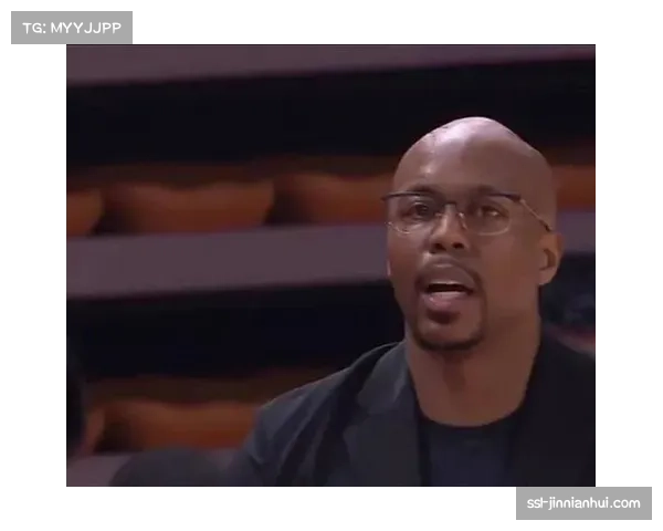 总决赛G2场边花絮:多位国字号教练现身考察球员状态 总决赛G2场边花絮:多位国字号教练现身考察球员状态